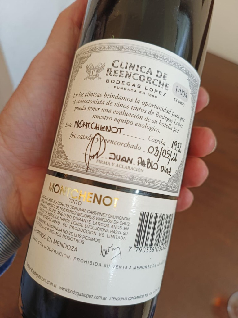 Contratapa y certificado firmado por enología - Montchenot Cosecha 1972